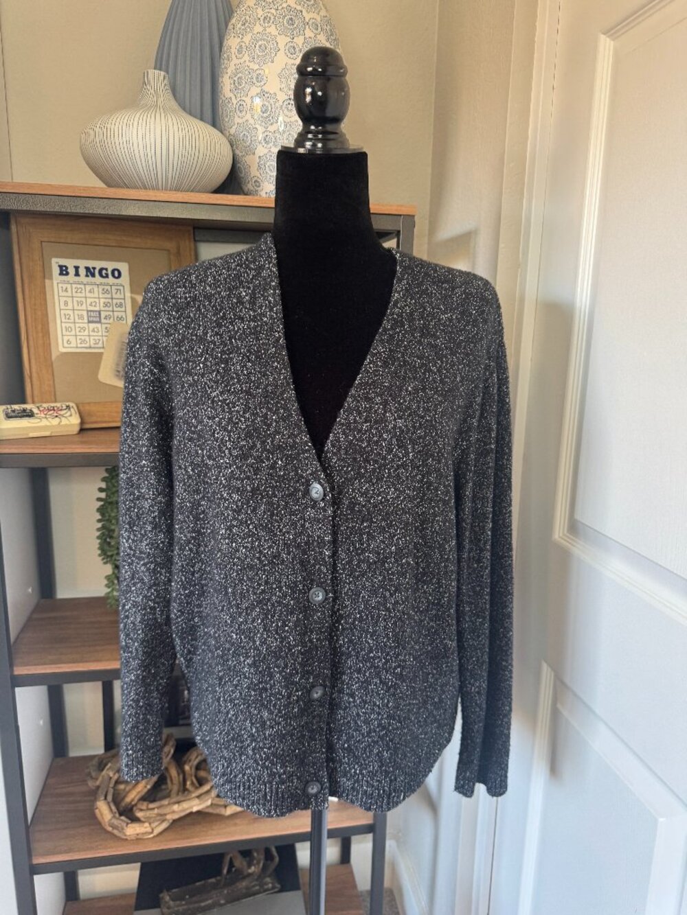 Old Navy Black & White Flecked V-neck Cardigan Sweater - Size M